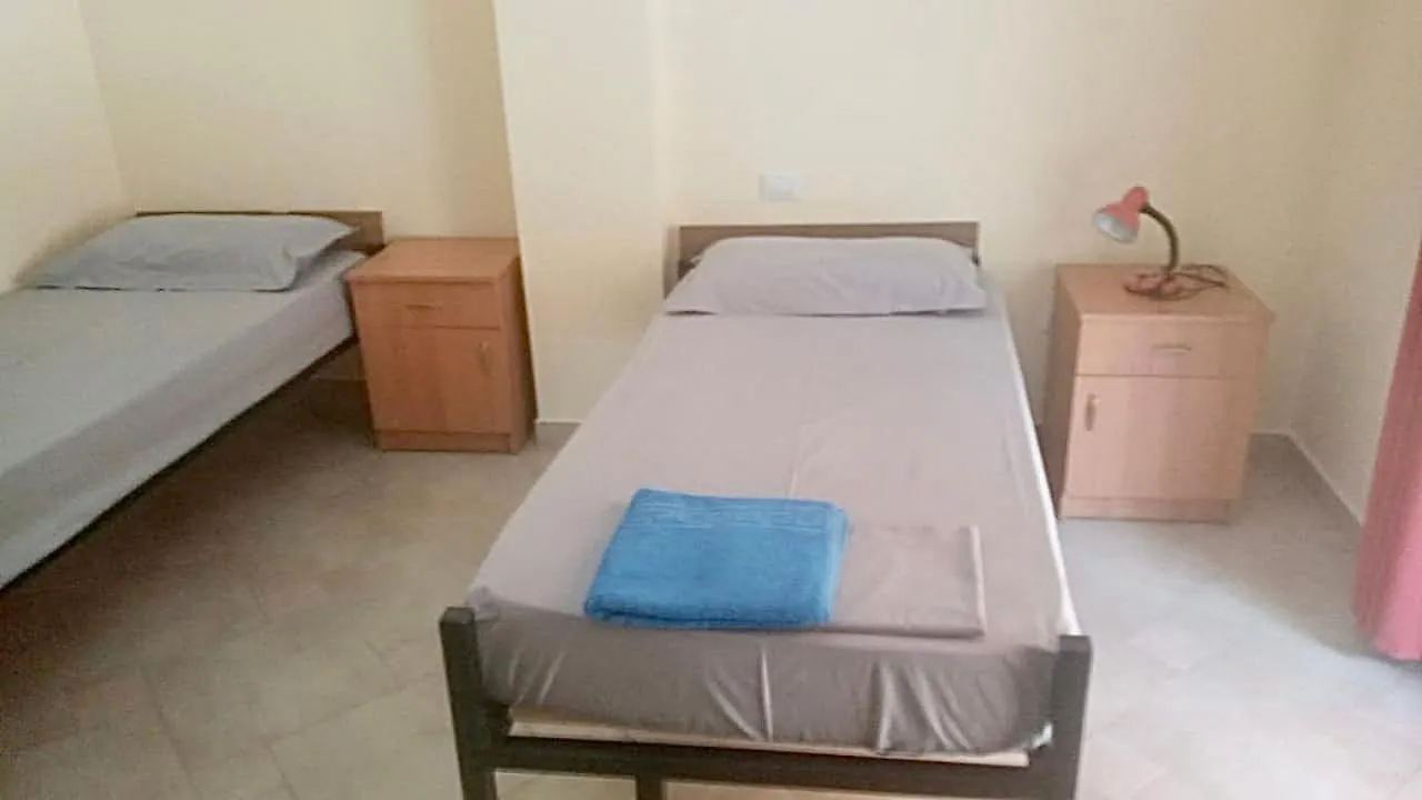 Nina Guest House Tiran Oda ve Kahvaltı